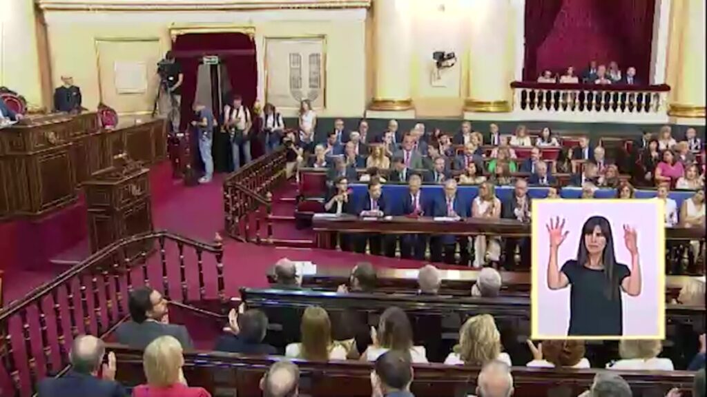 Els ebrencs Manel de la Vega i Jordi Gaseni prenen possessió com a senadors