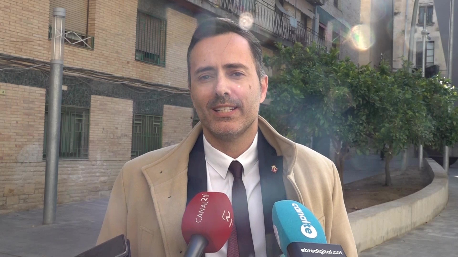 Jordan a Junts: «Quan l’Hospital de la Santa Creu tanca en negatiu se critica, i quan tanca en positiu també se critica»