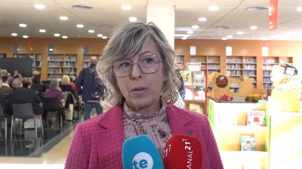 Mar Lleixà, regidora de Cultura de Tortosa, en la presentació de les XI Jornades de Patrimoni Literari Ebrenc