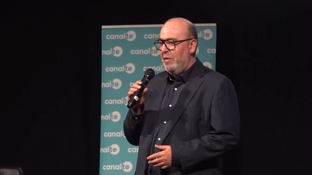 Deltebre acull el primer Fòrum del Talent i anuncia la quarta temporada d’Ebrencs pel món Deltebre acull el primer Fòrum del Talent de les Terres de l’Ebre impulsat per Canal TE