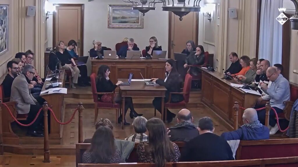 Amposta aprova un pressupost amb gairebé 10 milions d’euros en inversió El ple de l’Ajuntament d’Amposta aprova el pressupost més alt de la seva història amb gairebé 10 milions d’euros en inversions