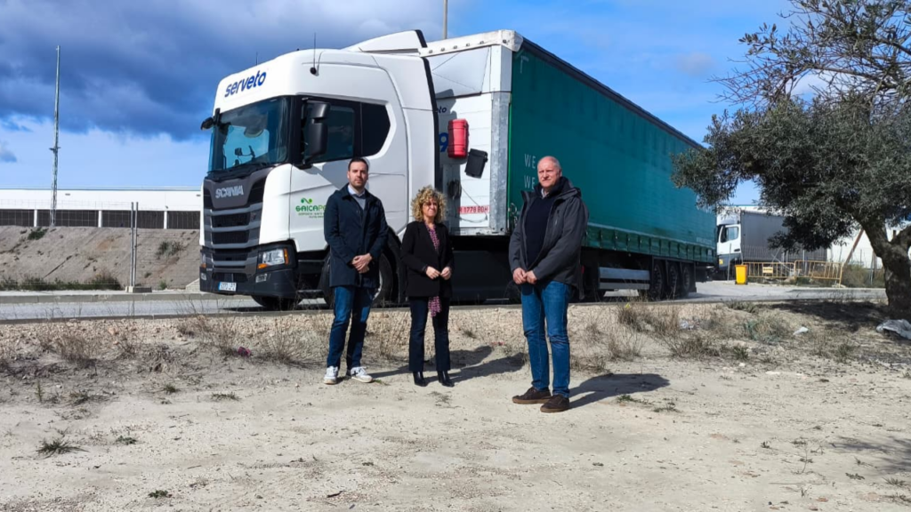 Meritxell Roigé de Junts per Tortosa denunciant el retard de l'ampliació del polígon industrial Catalunya Sud al Baix Ebre.