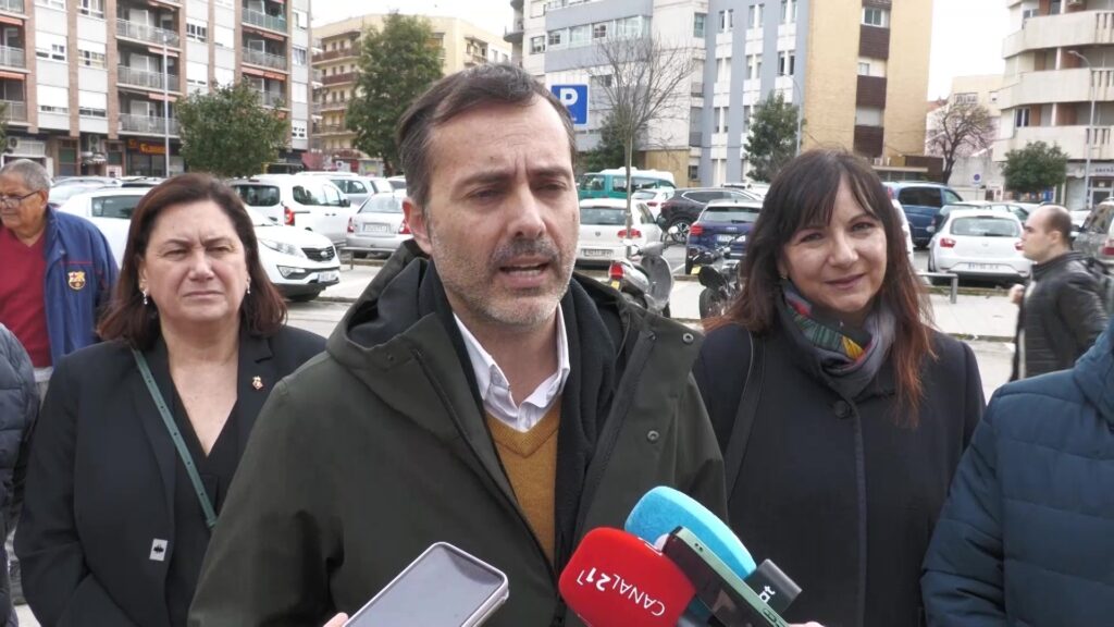 Presentació de la campanya "A peu de carrer" de Movem Tortosa al barri de Ferreries, Terres de l'Ebre.
