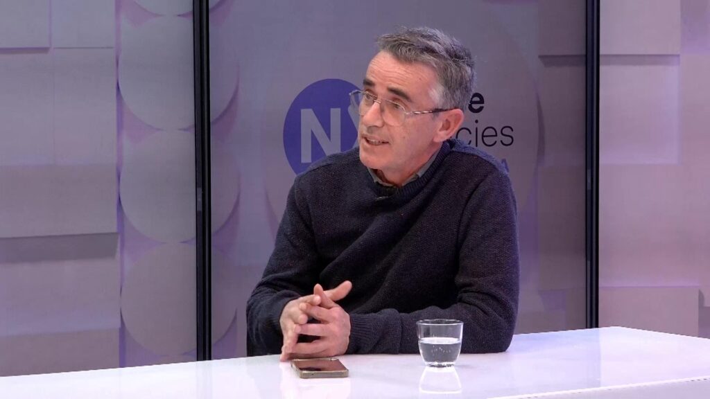 Javier Casanova, president dels regants de l'Esquerra, durant l'entrevista sobre els danys als arrossars del Delta de l'Ebre a Deltebre.