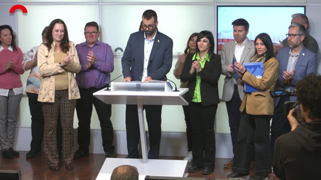 Aliança Catalana presenta l’exregidor de Junts per Amposta Èric Esteban com a alcaldable a Amposta per al 2027 Èric Esteban durant la presentació com a candidat d'Aliança Catalana a Amposta al Parlament de Catalunya.