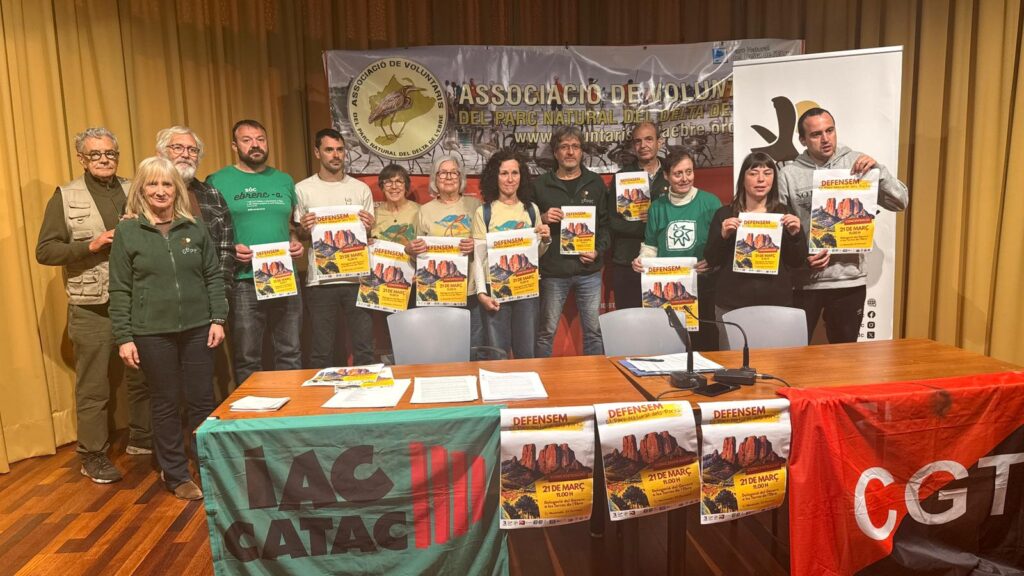 Roda de premsa d'entitats ebrenques en suport a Toni Curcó a Tortosa