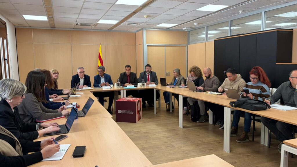 Reunió de la Junta Territorial de Direccions de centres educatius a Tortosa amb el secretari Ignasi Giménez.