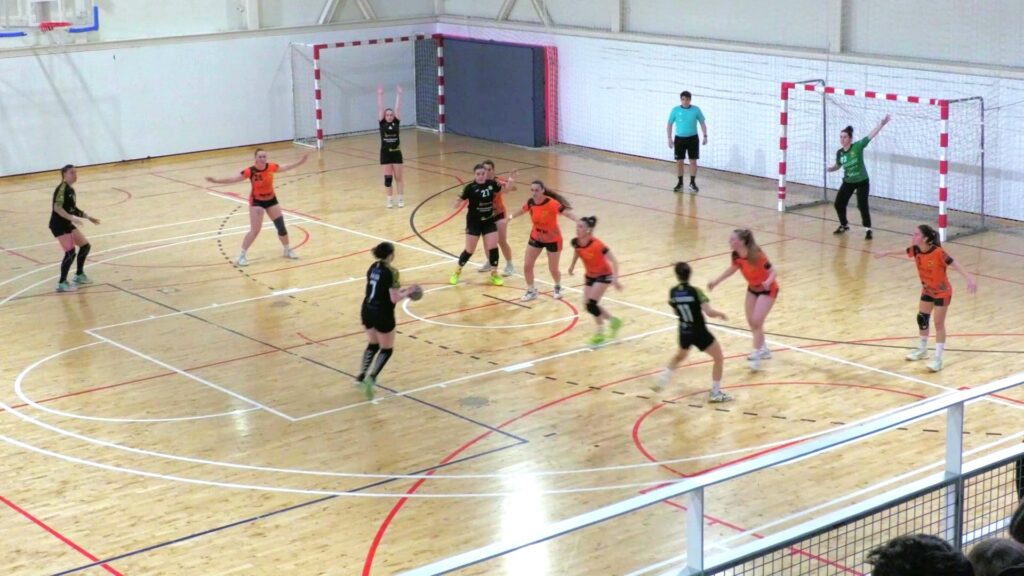 El CH Amposta femení assegura la permanència amb una nova golejada (34-20)
