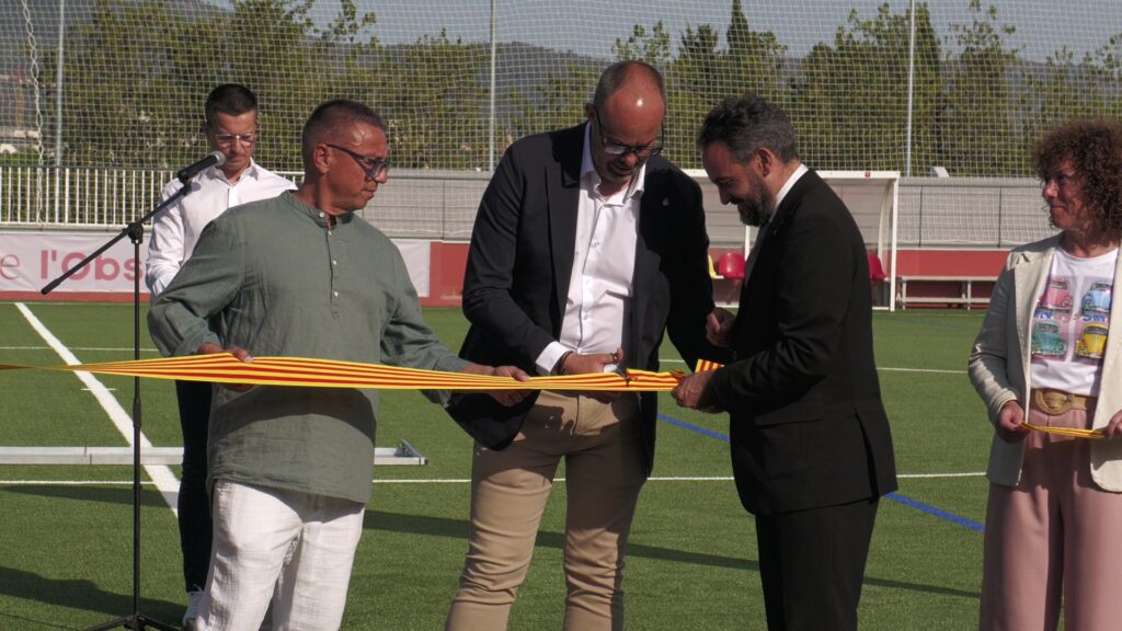 Inauguració de l'Estadi de l'Observatori a Roquetes amb l'alcalde Ivan Garcia i autoritats.
