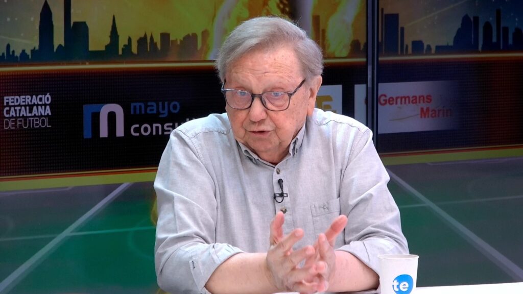 Mariano Curto durant una entrevista als estudis de Canal TE a Tortosa, Baix Ebre.
