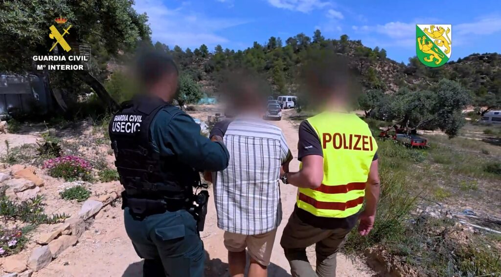 Detingut a Riba-roja d’Ebre, el presumpte assassí de la seua dona a Suïssa
