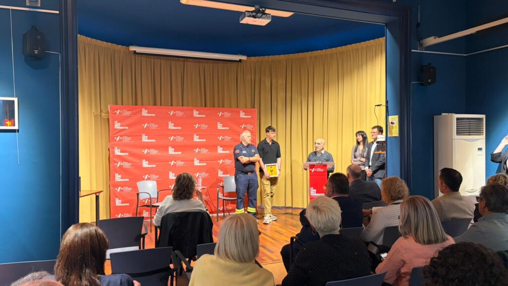 Els Bombers reben el Micro Obert i Ximo Rambla el Micro Daurat dels Premis Micro de l’Ebre Acte de lliurament dels Premis Micro del Col·legi de Periodistes a Tortosa, Terres de l'Ebre.