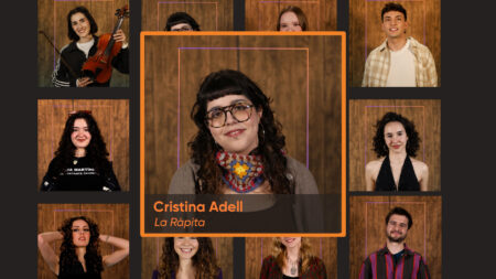 Cartell oficial dels deu finalistes del concurs musical 'Alenada' amb la imatge destacada de la cantautora rapitenca Cristina Adell, 'Aluet', representant de la Ràpita a les Terres de l'Ebre.