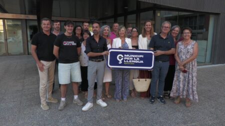 Representants municipals de les Terres de l'Ebre presenten la plataforma Municipis per la Llengua a Tortosa