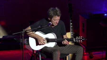 Dominic Miller exhaurix les entrades a la Mostra de Jazz de Tortosa