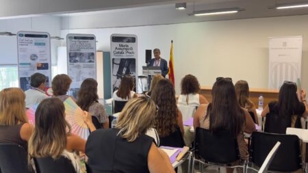 Joan Castor Gonell, delegat del govern a les Terres de l'Ebre, intervé en la jornada d'Igualtat a l'Observatori de l'Ebre.