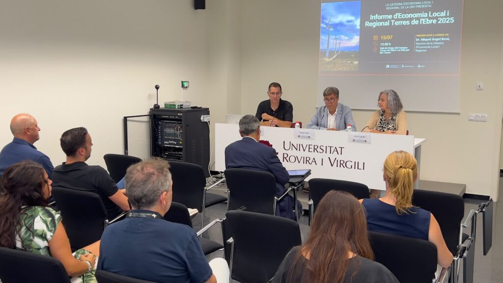 Les Terres de l’Ebre encadenen sis anys de creixement demogràfic i freguen els 190.000 habitants Presentació de l'Informe d'Economia Local i Regional Terres de l'Ebre 2025 al campus de la URV a Tortosa